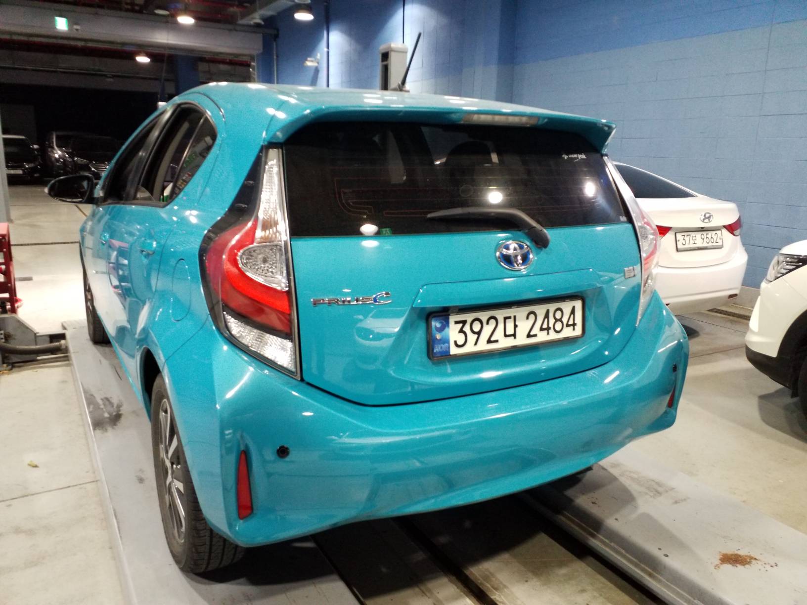 Toyota Prius 2018 — inspection photo 2