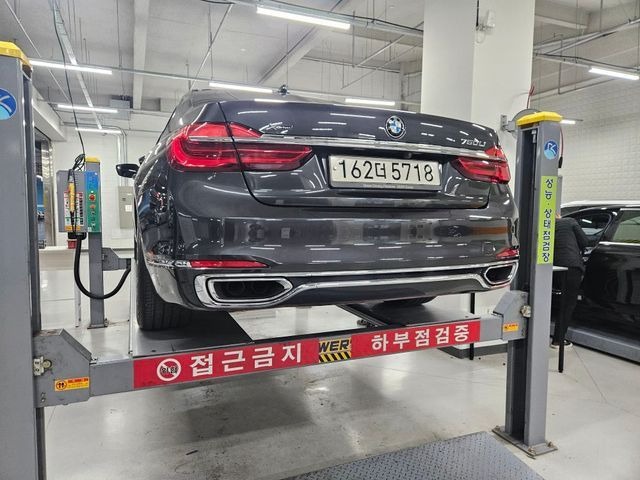 BMW 7-Series 2016 — inspection photo 2