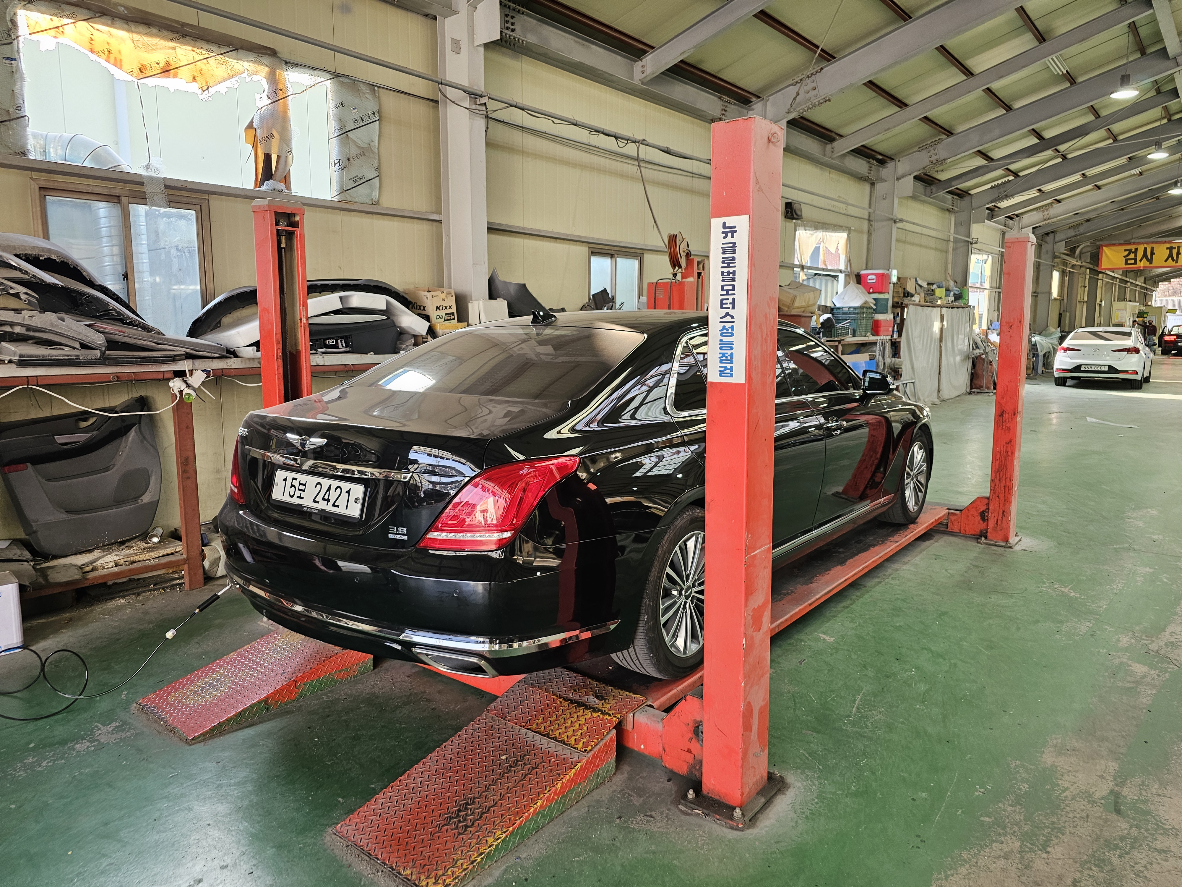 Genesis EQ900 2016 — inspection photo 2
