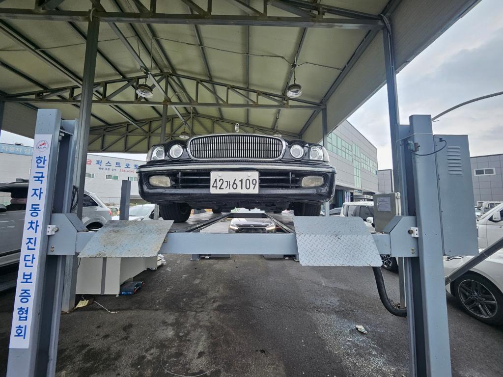 Hyundai Dynasty 2002 — inspection photo 1