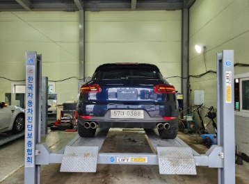 Porsche Macan 2017 — inspection photo 2