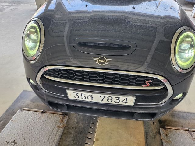 Mini Cooper 2019 — inspection photo 1
