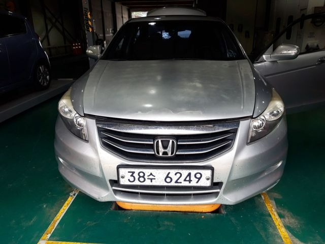Honda Accord 2011 — inspection photo 1