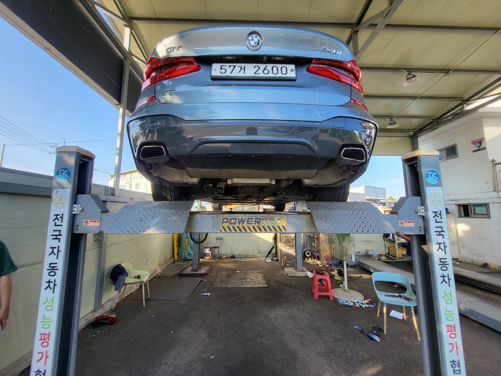 BMW Gran Turismo 2018 — inspection photo 2