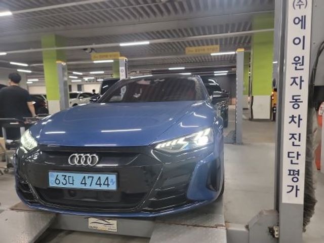 Audi e-tron GT 2022 — inspection photo 1