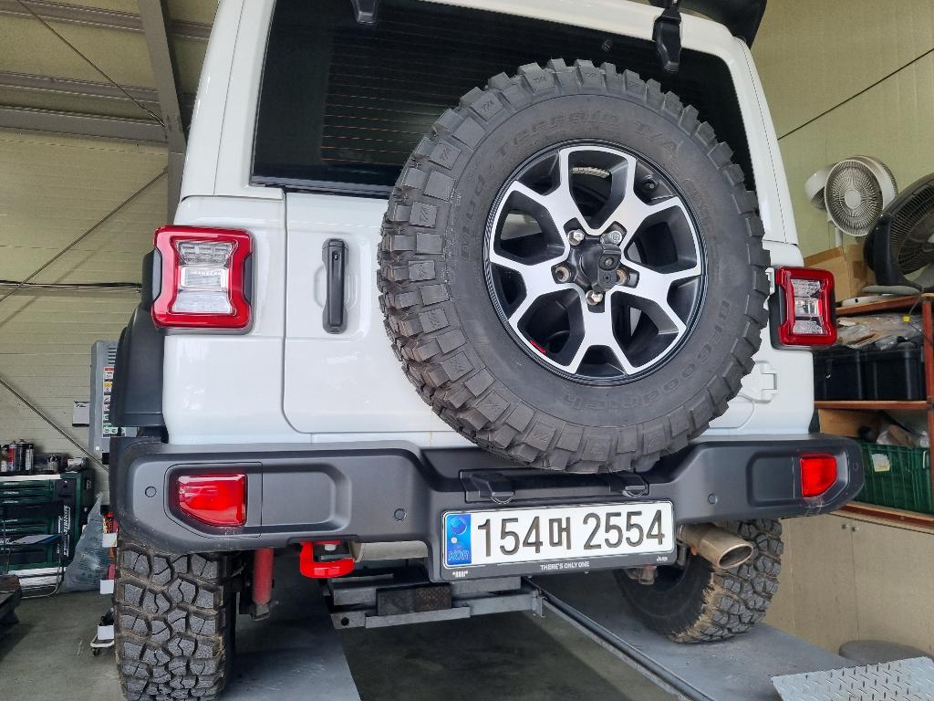 Jeep Wrangler 2023 — inspection photo 2