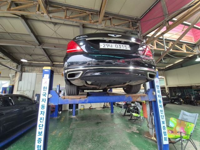 Genesis EQ900 2016 — inspection photo 2
