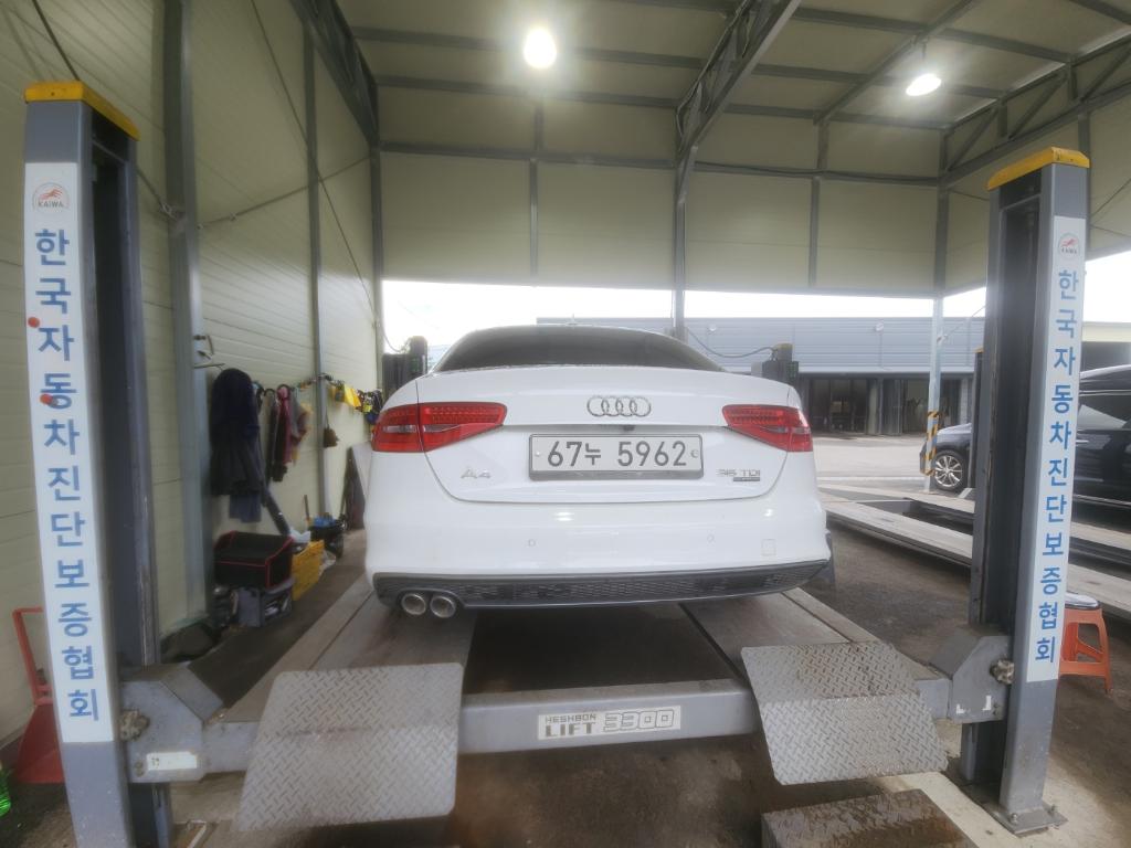 Audi A4 2015 — inspection photo 2