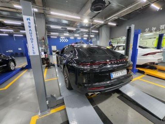 Porsche Panamera 2021 — inspection photo 2