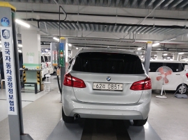 BMW 2-Series 2016 — inspection photo 2