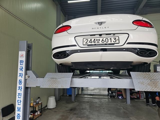 Bentley Continental 2023 — inspection photo 2