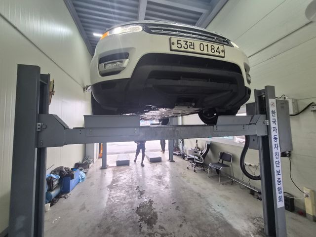 Land Rover Range Rover Sport 2016 — inspection photo 1