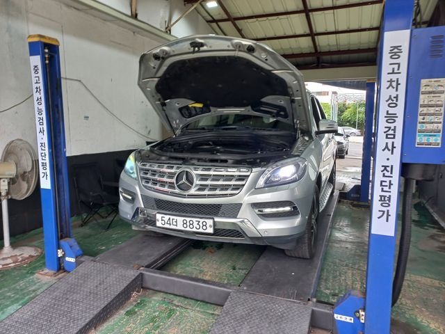 Mercedes-Benz M-class 2012 — inspection photo 1