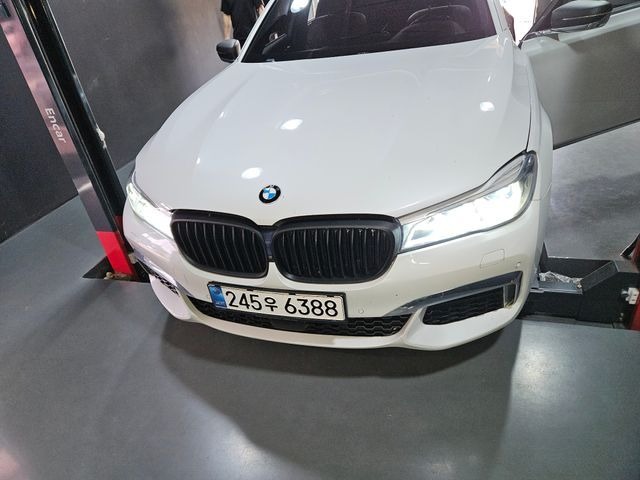 BMW 7-Series 2017 — inspection photo 1