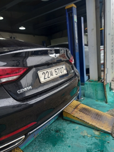 Hyundai Genesis 2015 — inspection photo 2