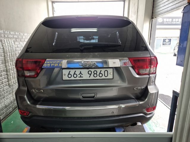 Jeep Cherokee 2011 — inspection photo 2