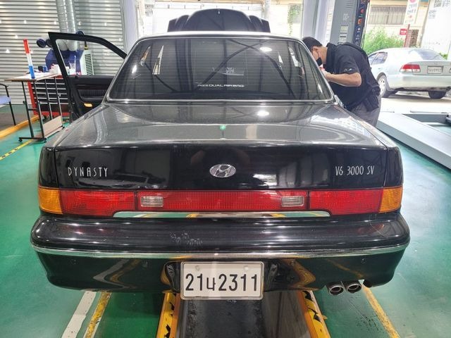 Hyundai Dynasty 1997 — inspection photo 2
