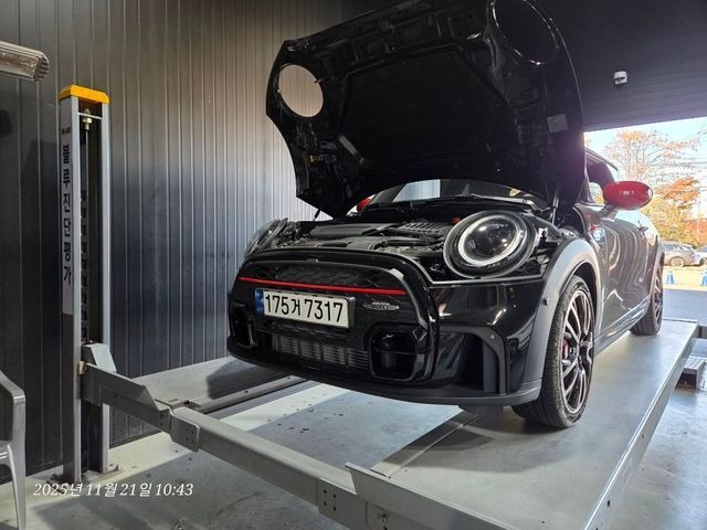 Mini Cooper 2023 — inspection photo 1