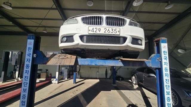 BMW 5-Series 2013 — inspection photo 1
