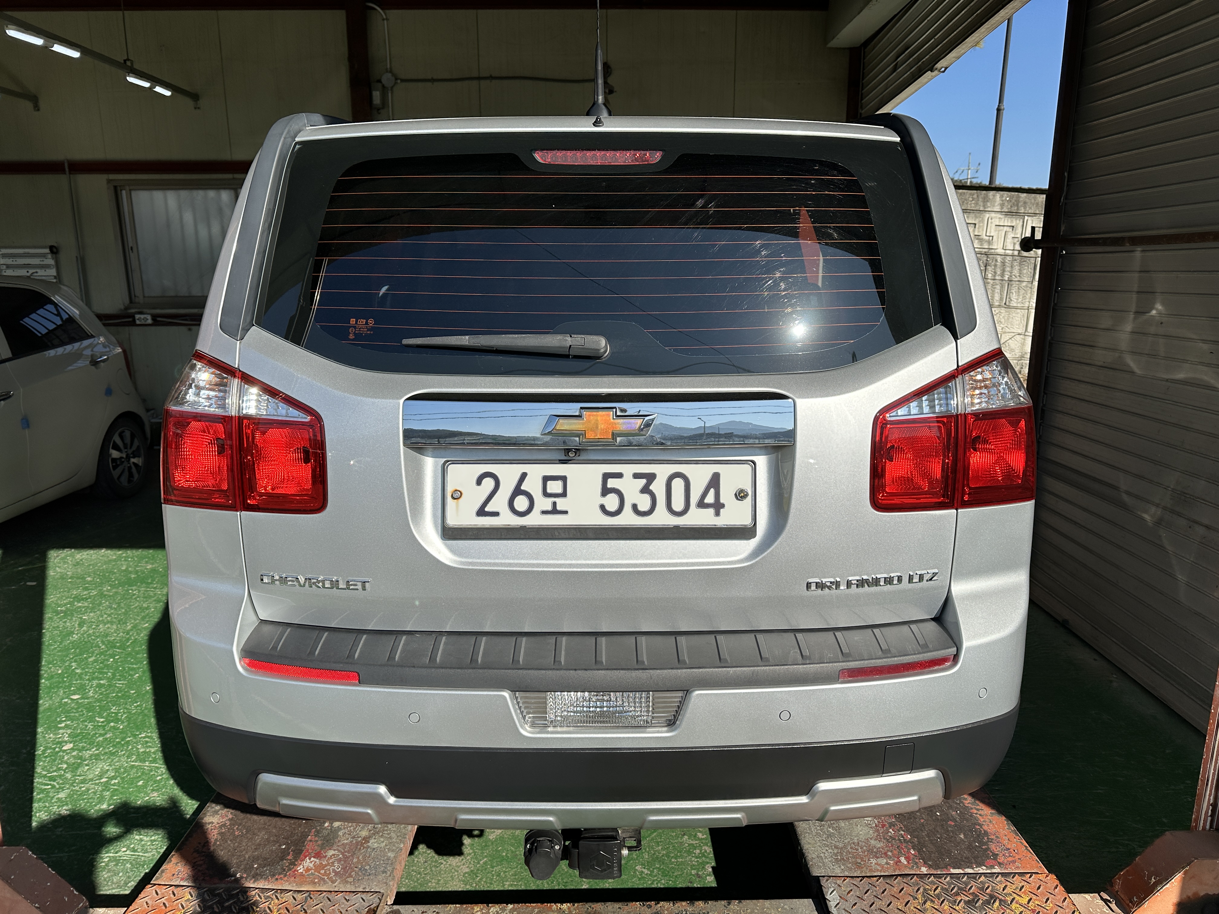 Chevrolet Korea Orlando 2012 — inspection photo 2