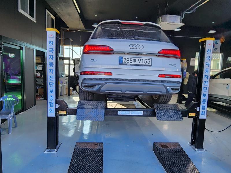Audi Q7 2022 — inspection photo 2