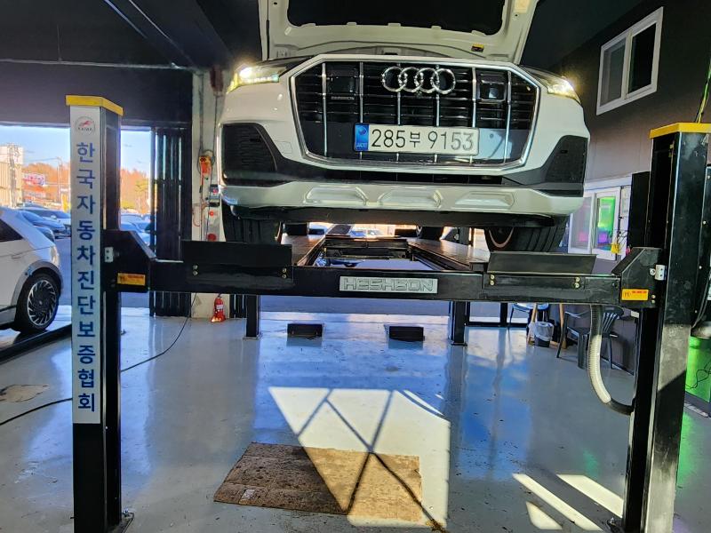 Audi Q7 2022 — inspection photo 1