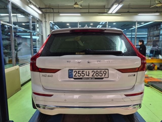 Volvo XC60 2024 — inspection photo 2