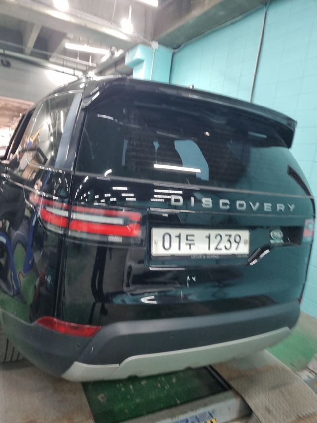 Land Rover Discovery 2018 — inspection photo 2
