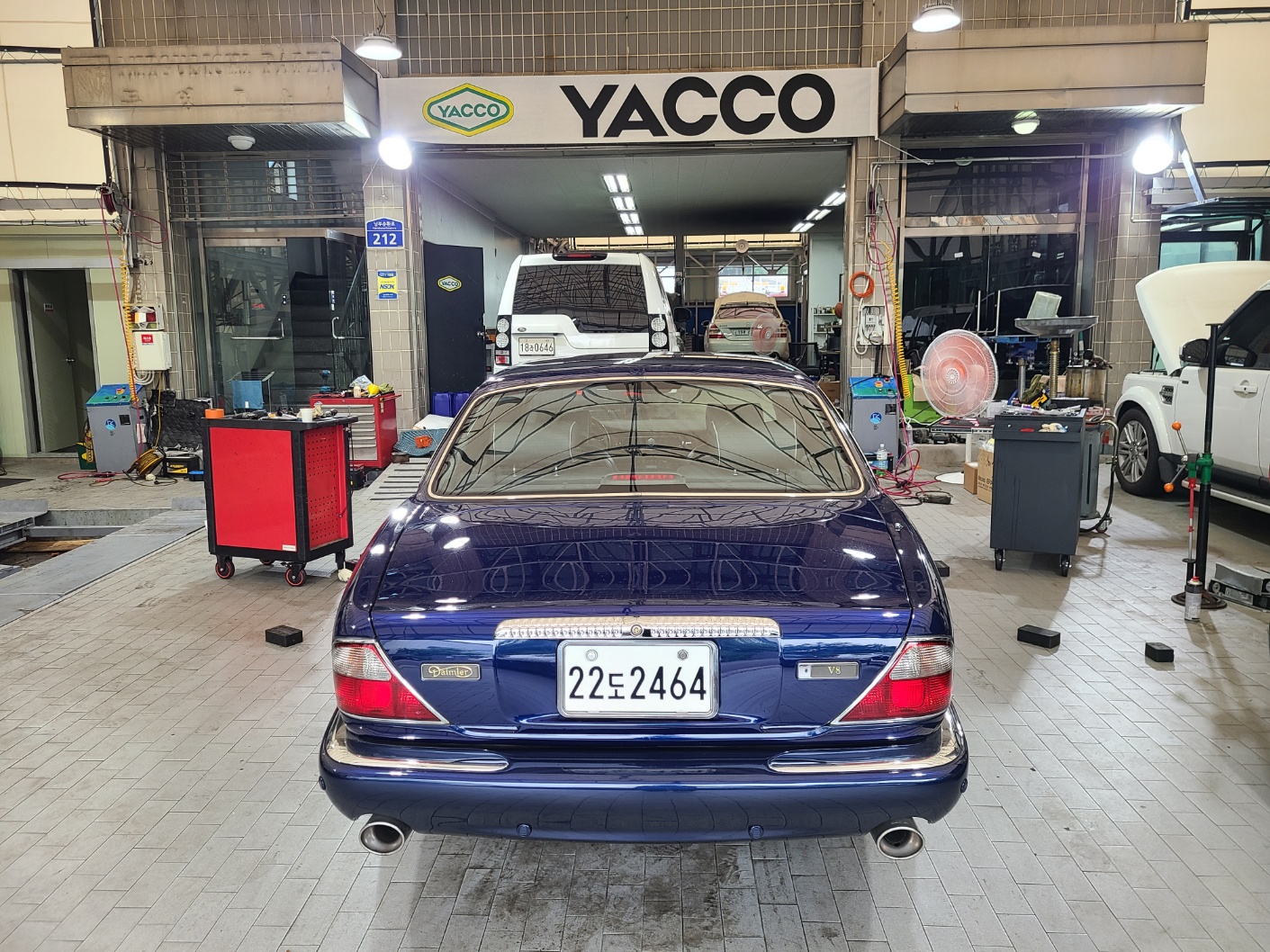 Jaguar Daimler 2002 — inspection photo 3