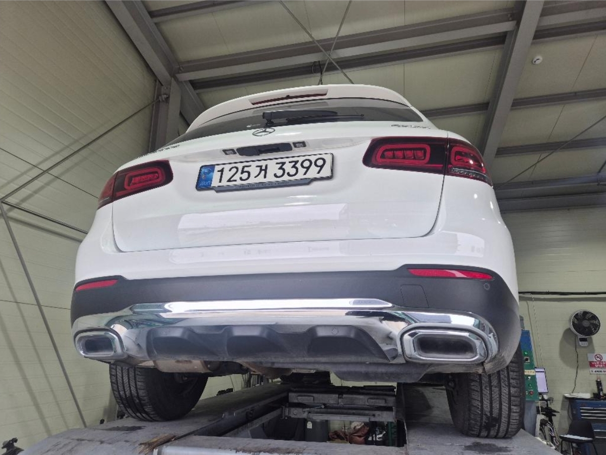 Mercedes-Benz GLC-Class 2022 — inspection photo 2