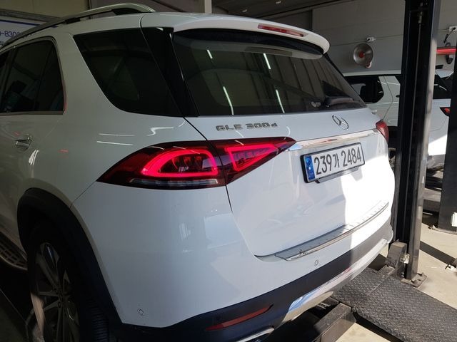 Mercedes-Benz GLE-Class 2023 — inspection photo 2