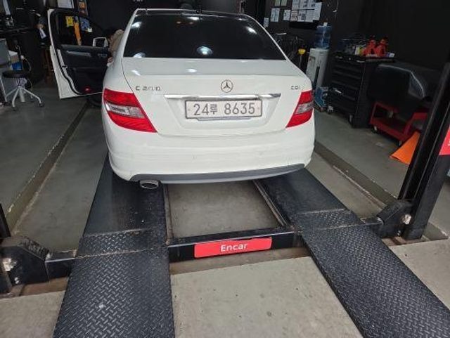 Mercedes-Benz C-Class 2011 — inspection photo 2