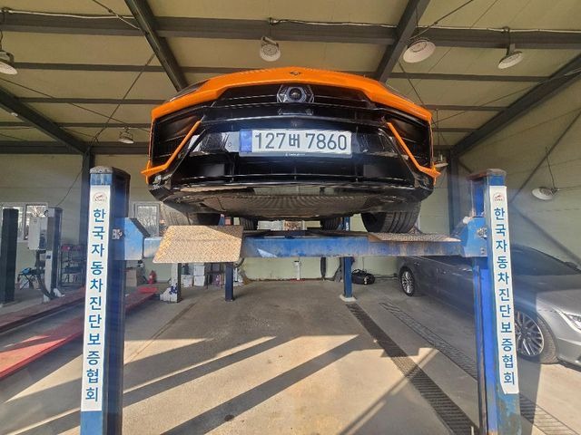 Lamborghini Urus 2024 — inspection photo 1