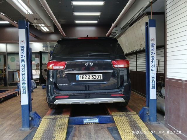 Kia Canival 2018 — inspection photo 2