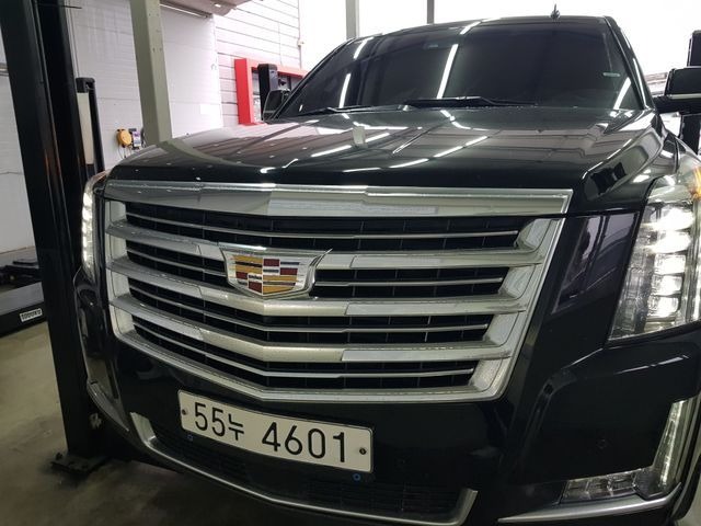 Cadillac Escalade 2017 — inspection photo 1