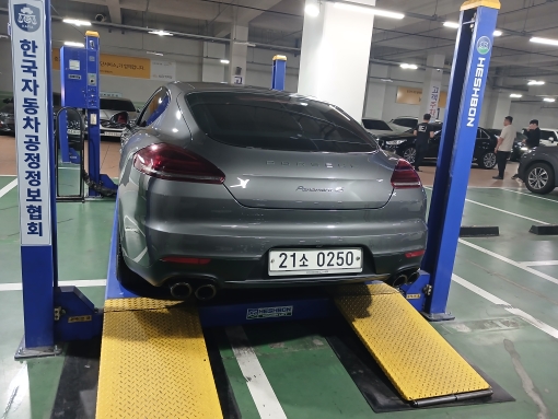 Porsche Panamera 2016 — inspection photo 2