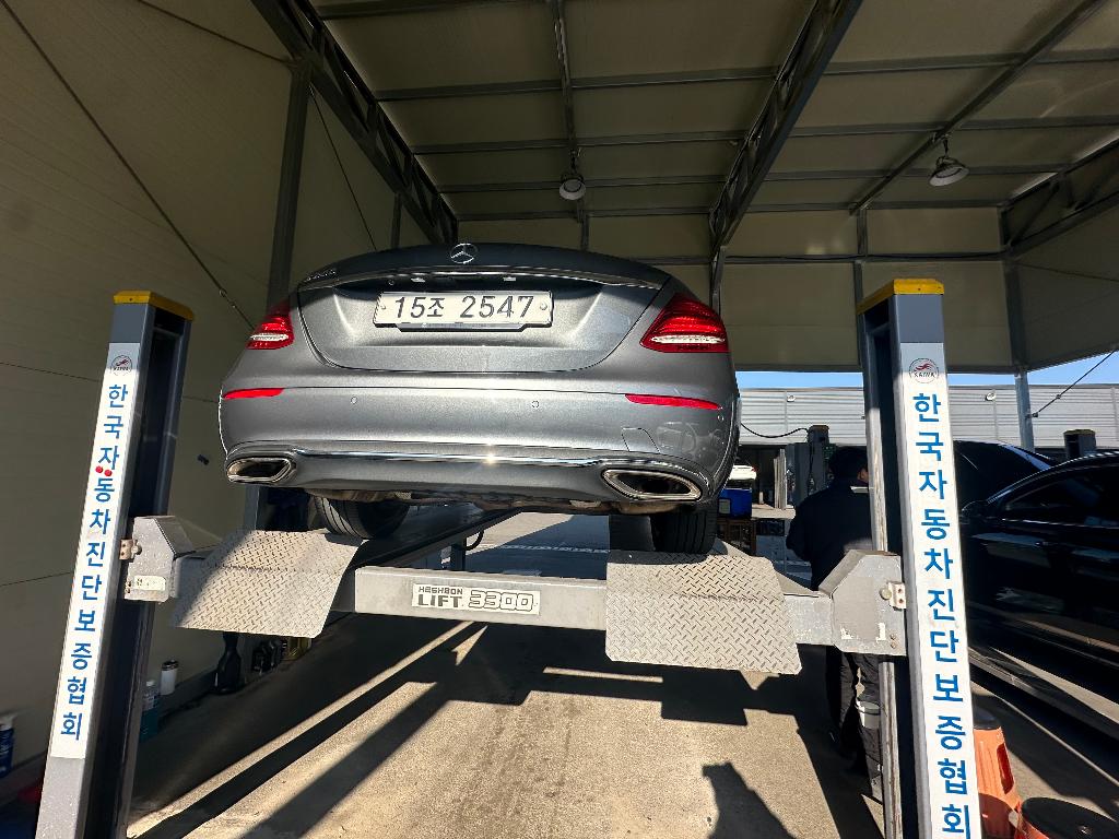 Mercedes-Benz E-Class 2017 — inspection photo 2