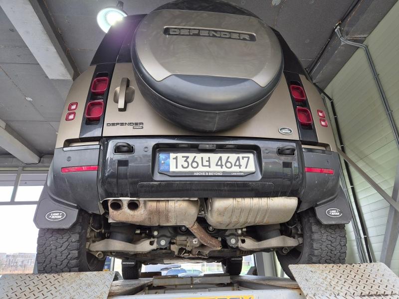 Land Rover Defender 2022 — inspection photo 2