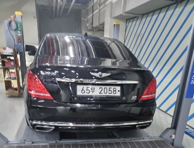 Genesis EQ900 2018 — inspection photo 2