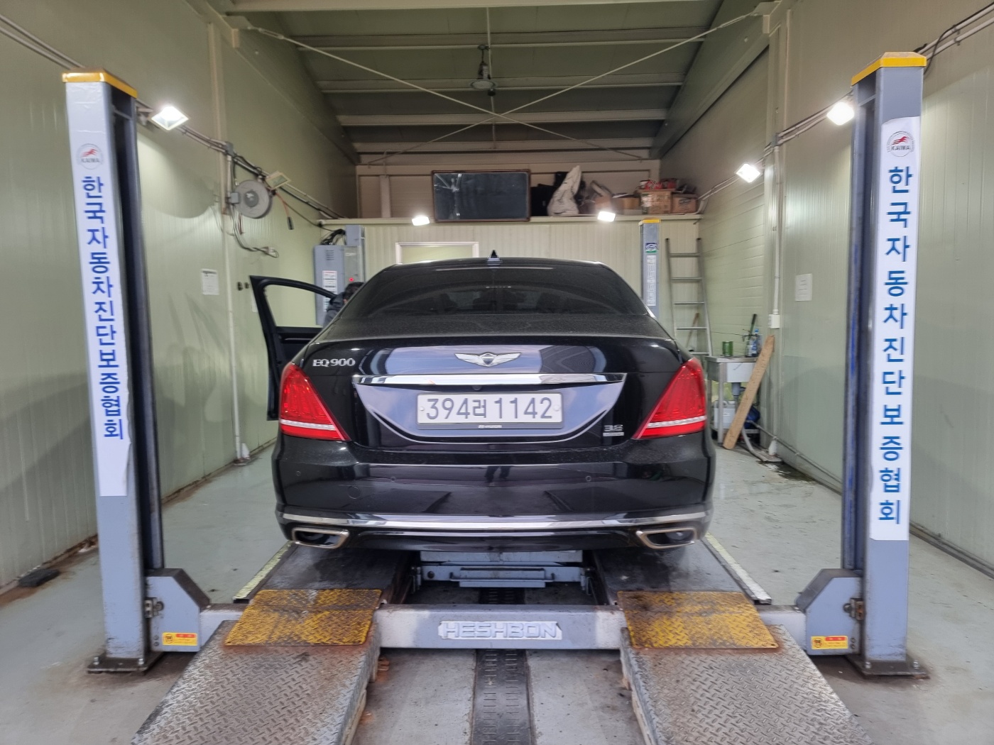 Genesis EQ900 2018 — inspection photo 2