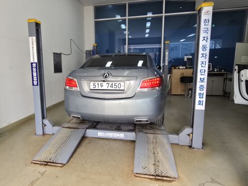 Chevrolet Korea Alpheon 2012 — inspection photo 2