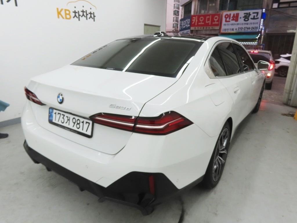 BMW 5-Series 2024 — inspection photo 2