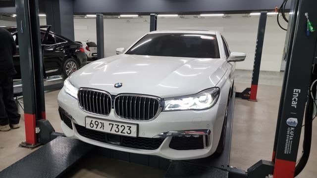 BMW 7-Series 2018 — inspection photo 1