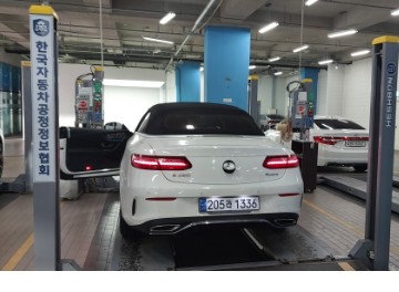 Mercedes-Benz E-Class 2021 — inspection photo 2