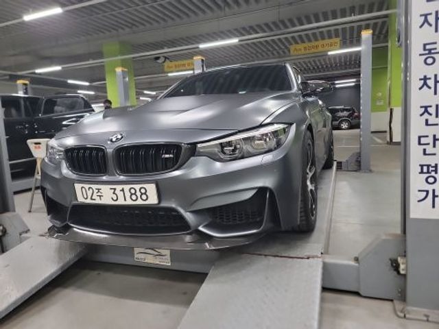 BMW M4 2016 — inspection photo 1
