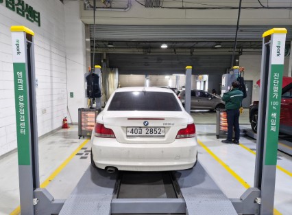 BMW 1-Series 2009 — inspection photo 2