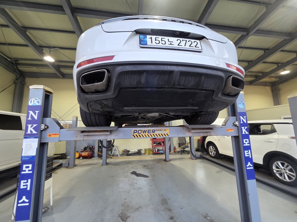 Porsche Panamera 2021 — inspection photo 2