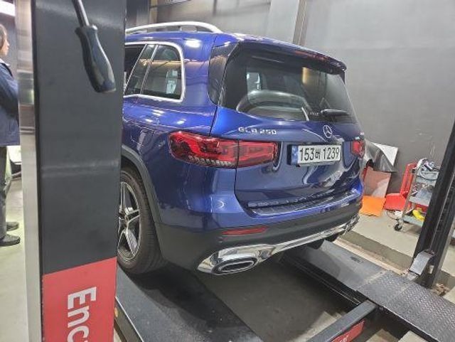 Mercedes-Benz GLB-Class 2020 — inspection photo 2