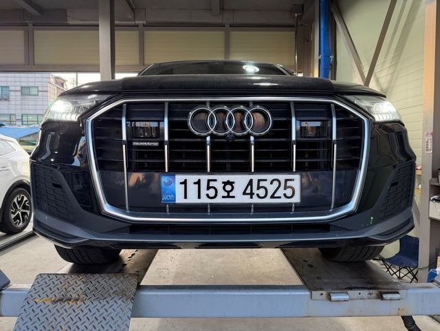 Audi Q7 2021 — inspection photo 1