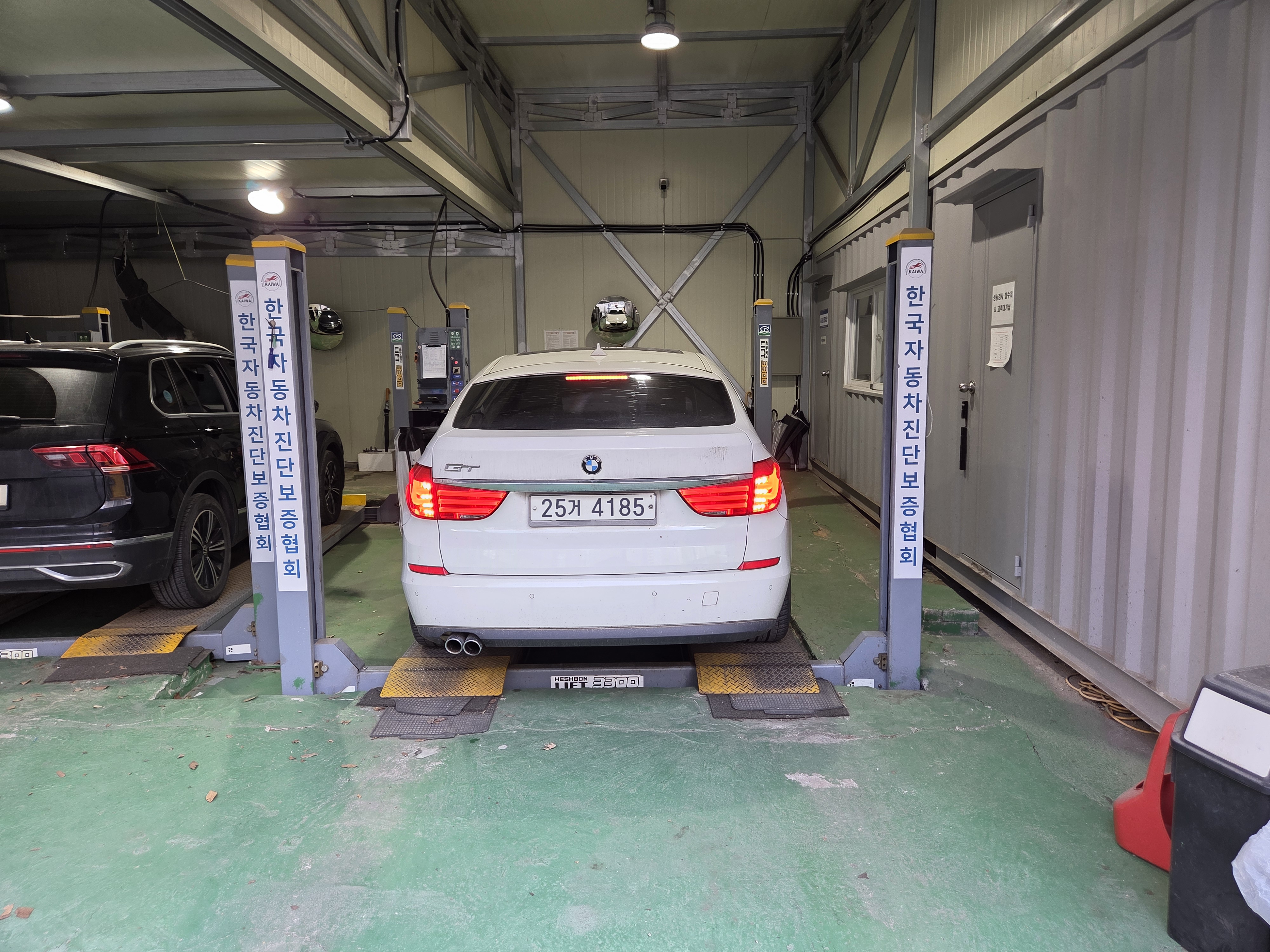 BMW Gran Turismo 2012 — inspection photo 2